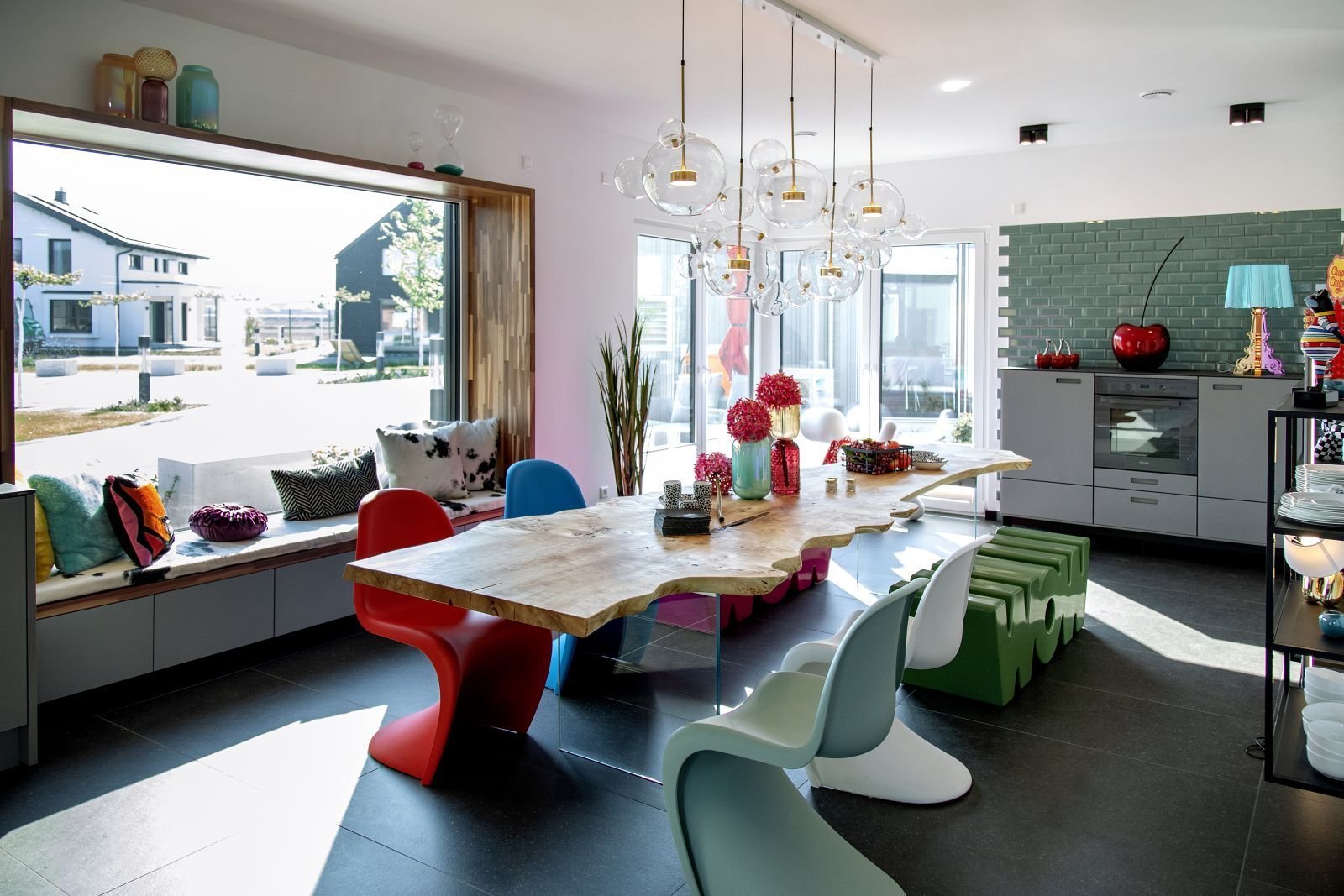 Einzugsfertig! - GERMAN DESIGN AWARD GEWINNER - PULT 13