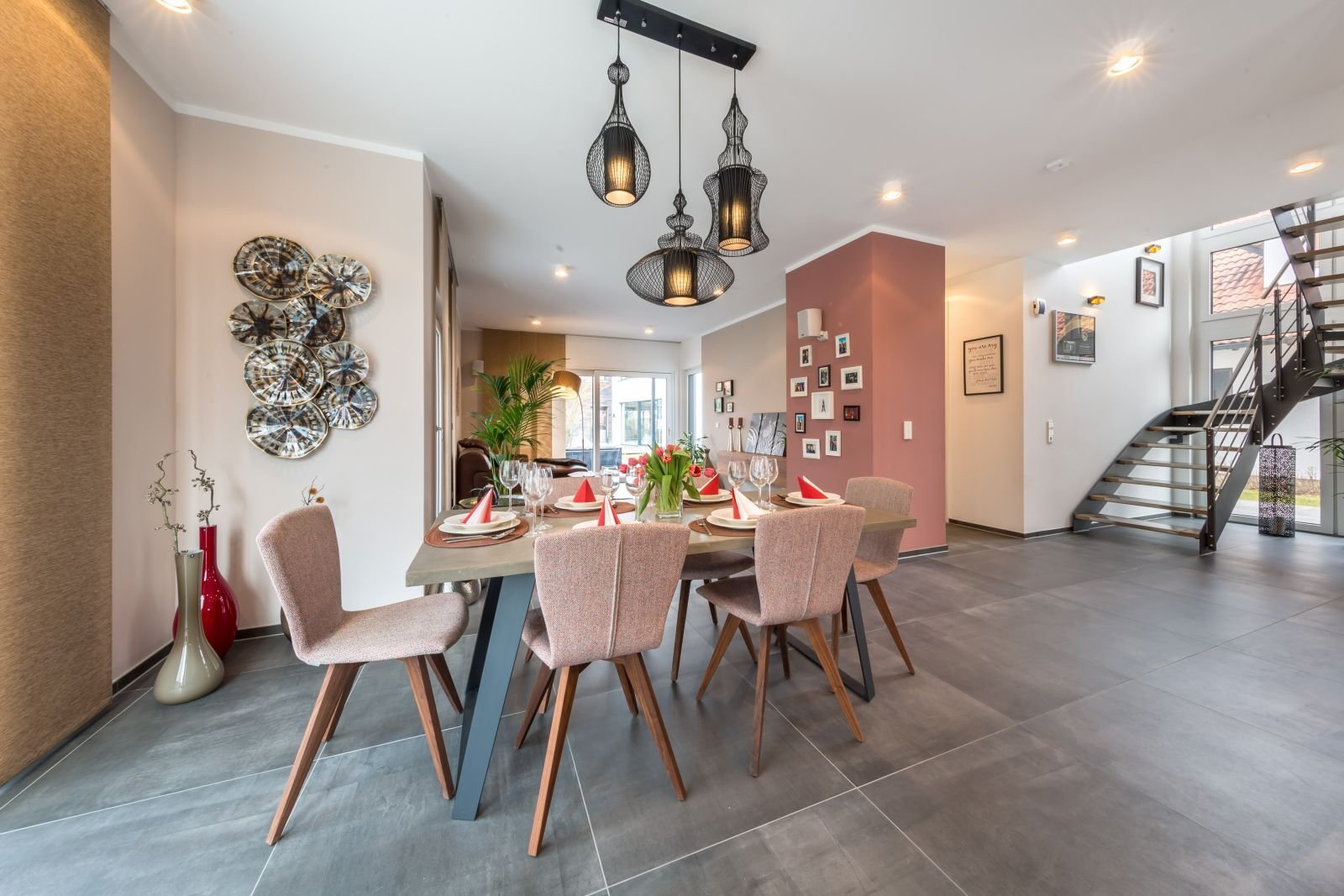 Walmdachvilla für Anspruchsvolle – Bauplatzsuche diskret & persönlich